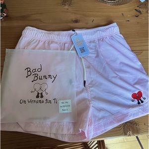 Bad Bunny UN VERANO SIN TI shorts, pink, from concert in PR - sz L